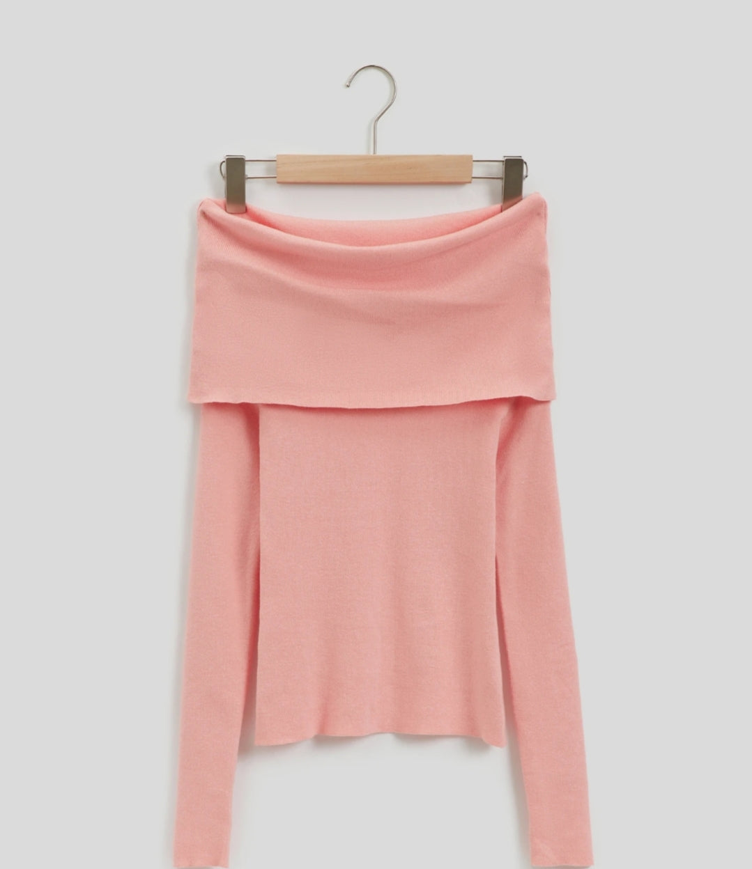 Gathered top